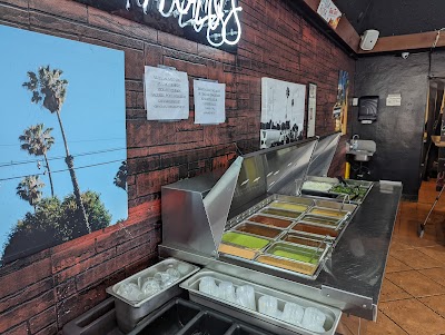 Tacos Los Cholos food truck