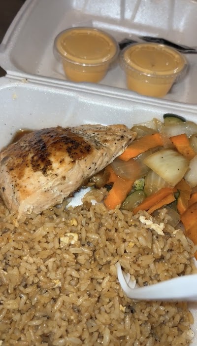 Yummy Yummy Hibachi Express food truck in Springfield