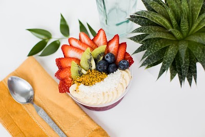 Mountain Berry Bowls Missoula food truck in Missoula