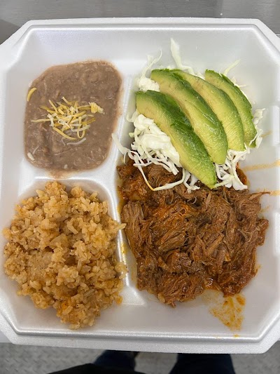 Flor’s Kitchen Food Truck food truck in Midland