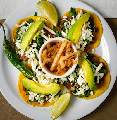 Tacos El Regio - St Mary’s food truck in San Antonio