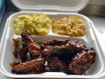 Badd Newz Bbq & Catering food truck in Huntsville