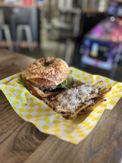 Level Up by Snack City Heroes food truck in Knoxville