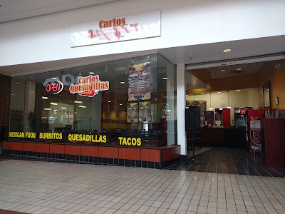 Carlos Quesadillas food truck