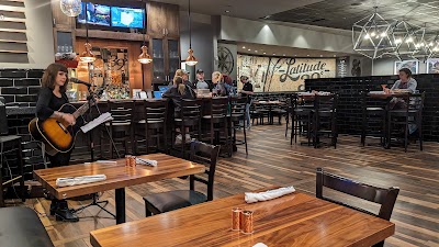 Latitude 39 food truck in Athens