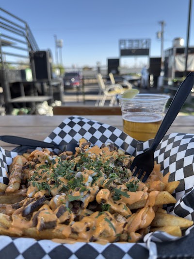 Moncheese food truck food truck in El Paso