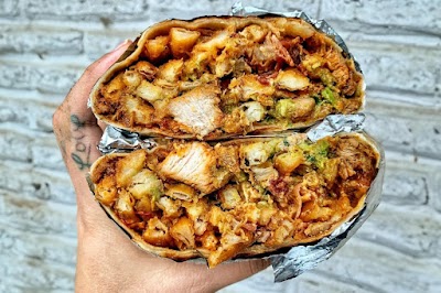 Man Vs Fries food truck in Arlington