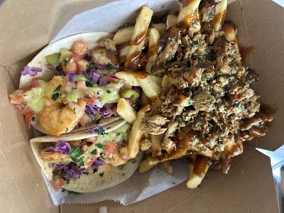 Pull-Ups Mobile Eatery food truck in Durham