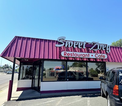 Sweet Zoey Mediterranean Restaurant food truck