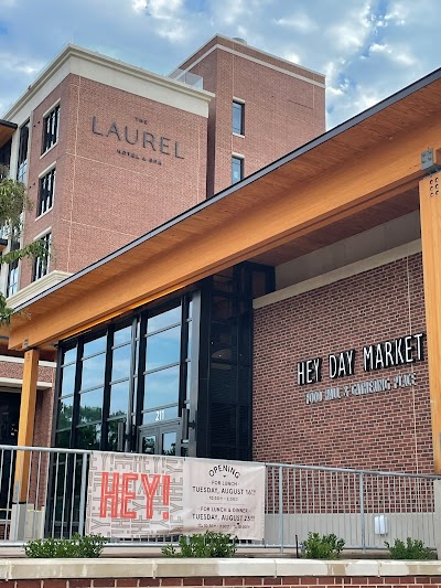 Hey Day Market food truck in Auburn