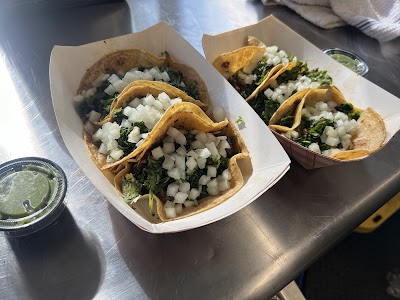 Baba's Eats food truck
