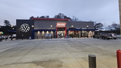 RaceTrac food truck in Auburn