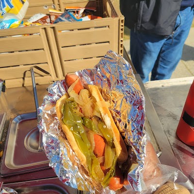 King Dogs food truck in Mobile