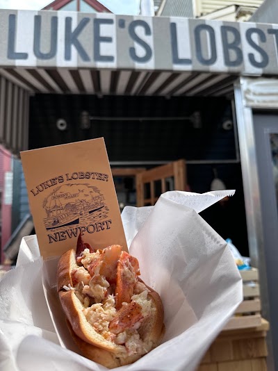 Luke's Lobster Newport food truck in Newport