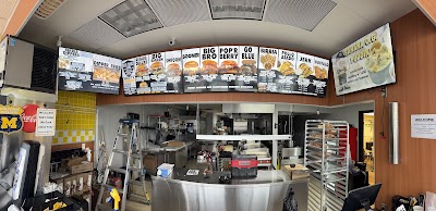 Bro Man’s Birria N' Burgers - West food truck in Erie