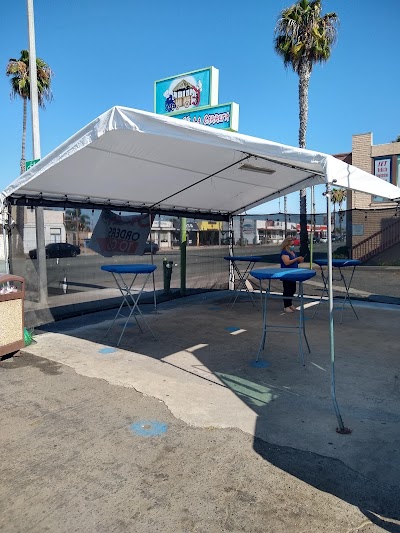 Mariscos Fili La Carreta food truck