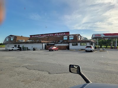 Midway Auto Truck Plaza food truck in Columbia