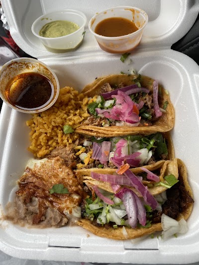 Azulindo food truck food truck in Detroit