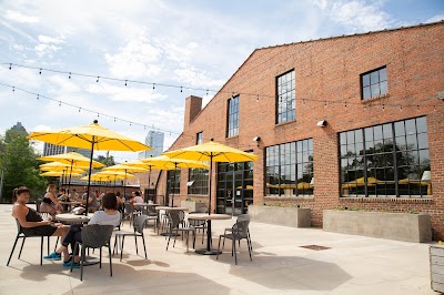 Transfer Co. Food Hall food truck in Raleigh