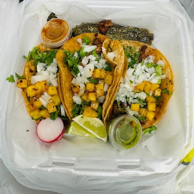 Big Taco Truck LLC food truck in Birmingham