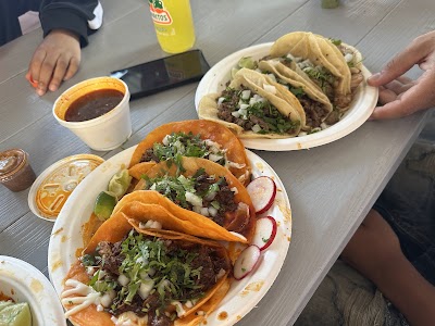 Orale Taqueria food truck in Providence