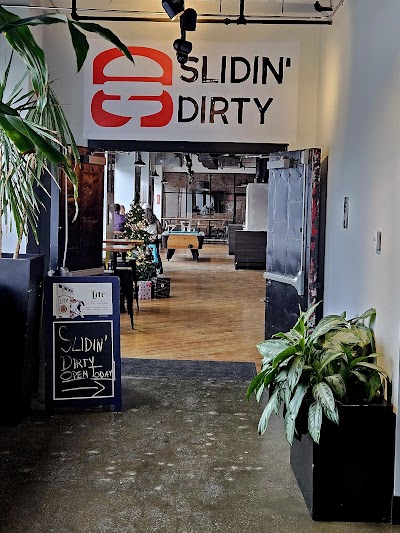 Slidin Dirty food truck