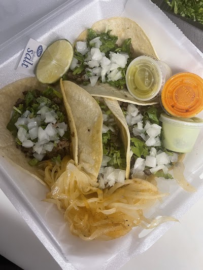 Taqueria Chaparro food truck in Charlottesville
