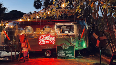 Garbo's Grill @ Hanks! food truck