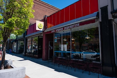 Dos Amigos Burritos food truck in Concord