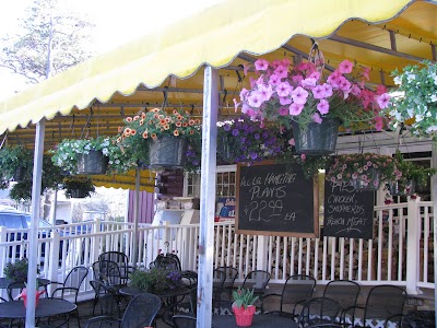 Lambert's Farm Market food truck